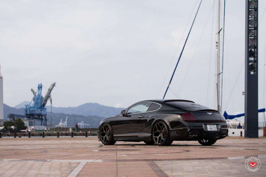 Bentley Continental GT on Vossen Wheels (CG-205) 2019 года  (фото 30 из 36)